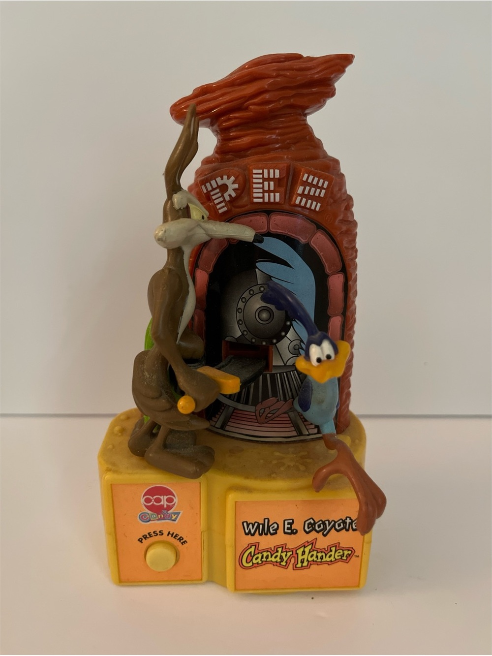 Vintage Looney Tunes Pez Dispenser